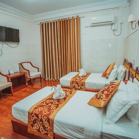 Amber Palace Hotel Myitkyina Exterior photo